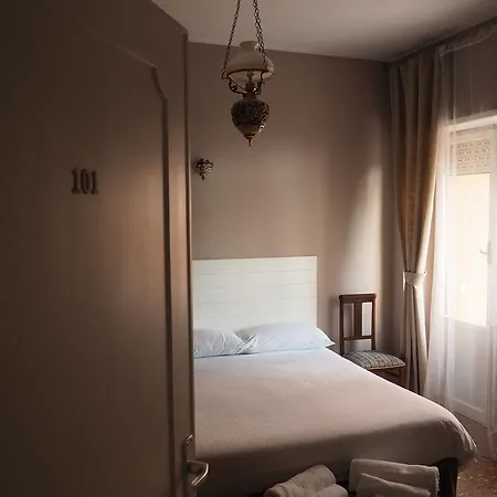 Talenti Breme Bed and Breakfast
