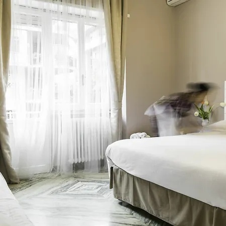 ベッド・アンド・ブレックファスト Talenti Breme ローマ